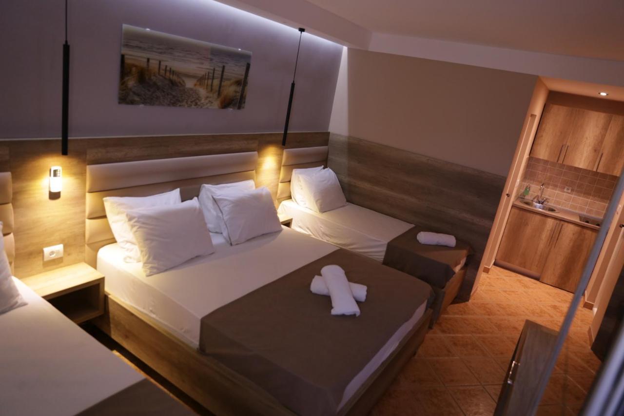 Hotel Comfort Ulcinj Exterior photo